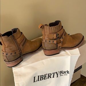 New in Box  Liberty Black Boots Sz 6.5